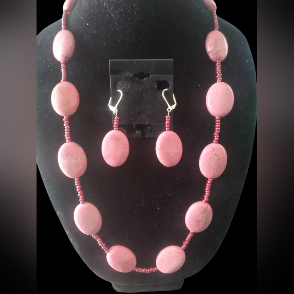 Pink natural stone necklace and earrings